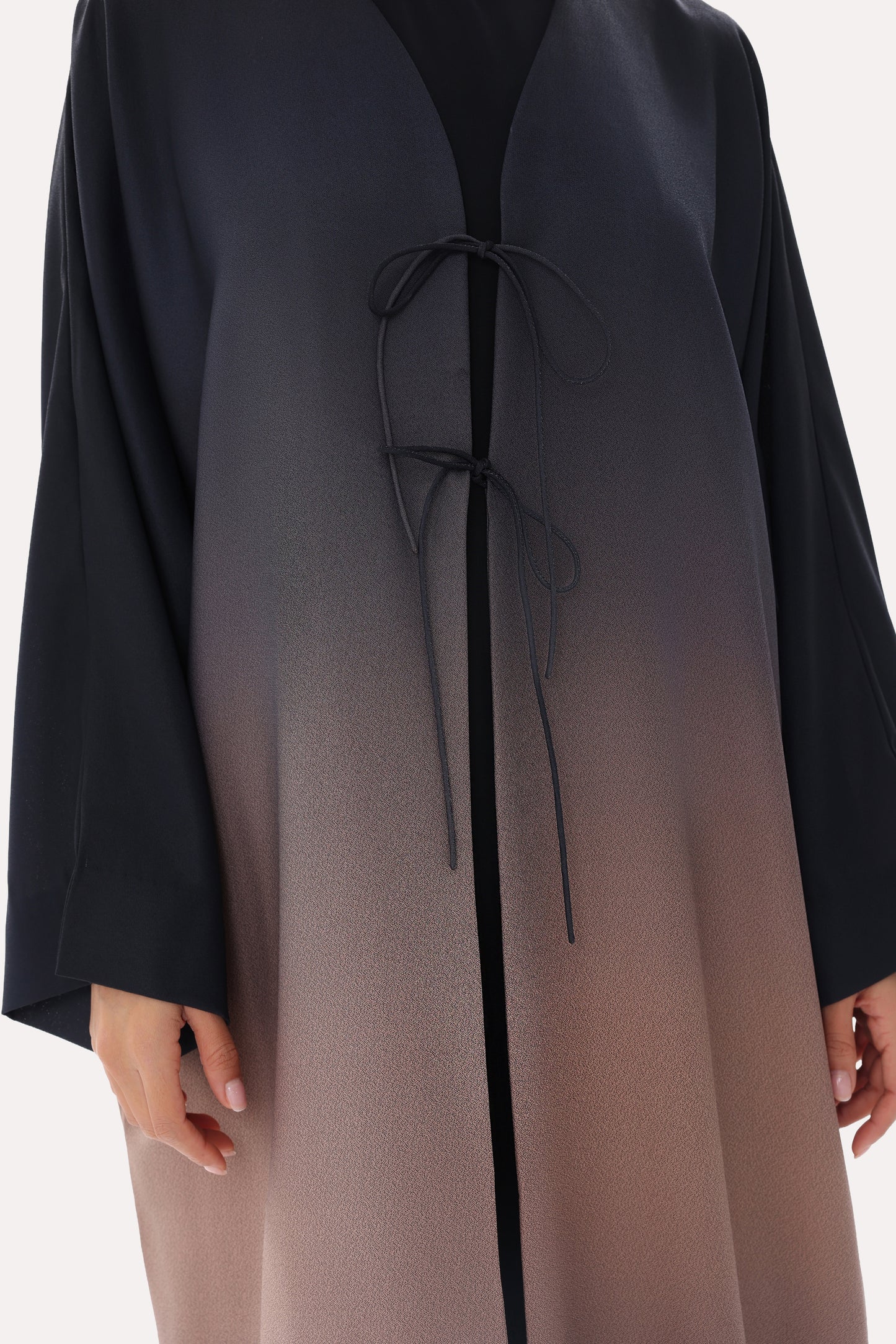 Classic Ombre Bisht Abaya