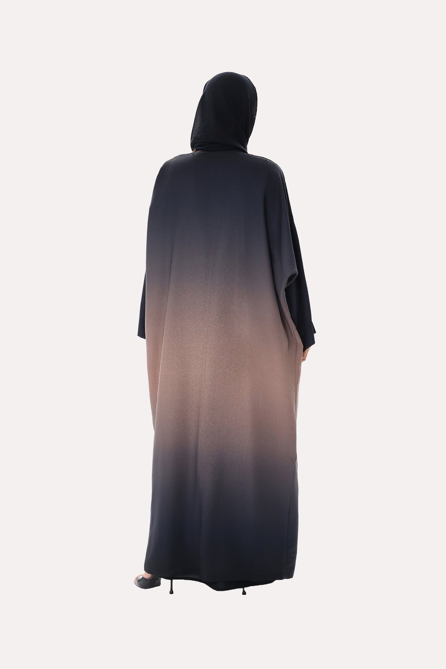 Classic Ombre Bisht Abaya