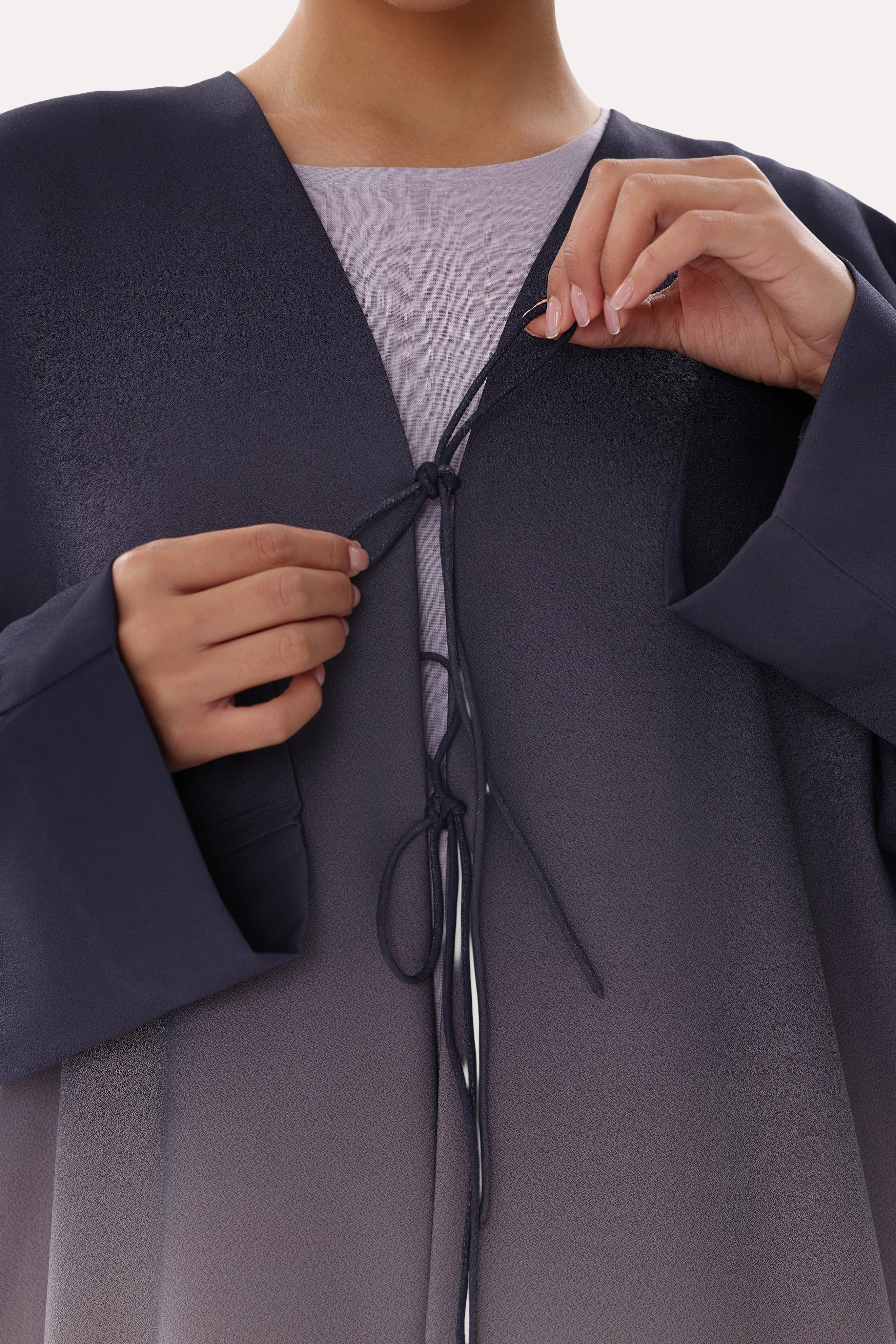 Classic Ombre Bisht Abaya