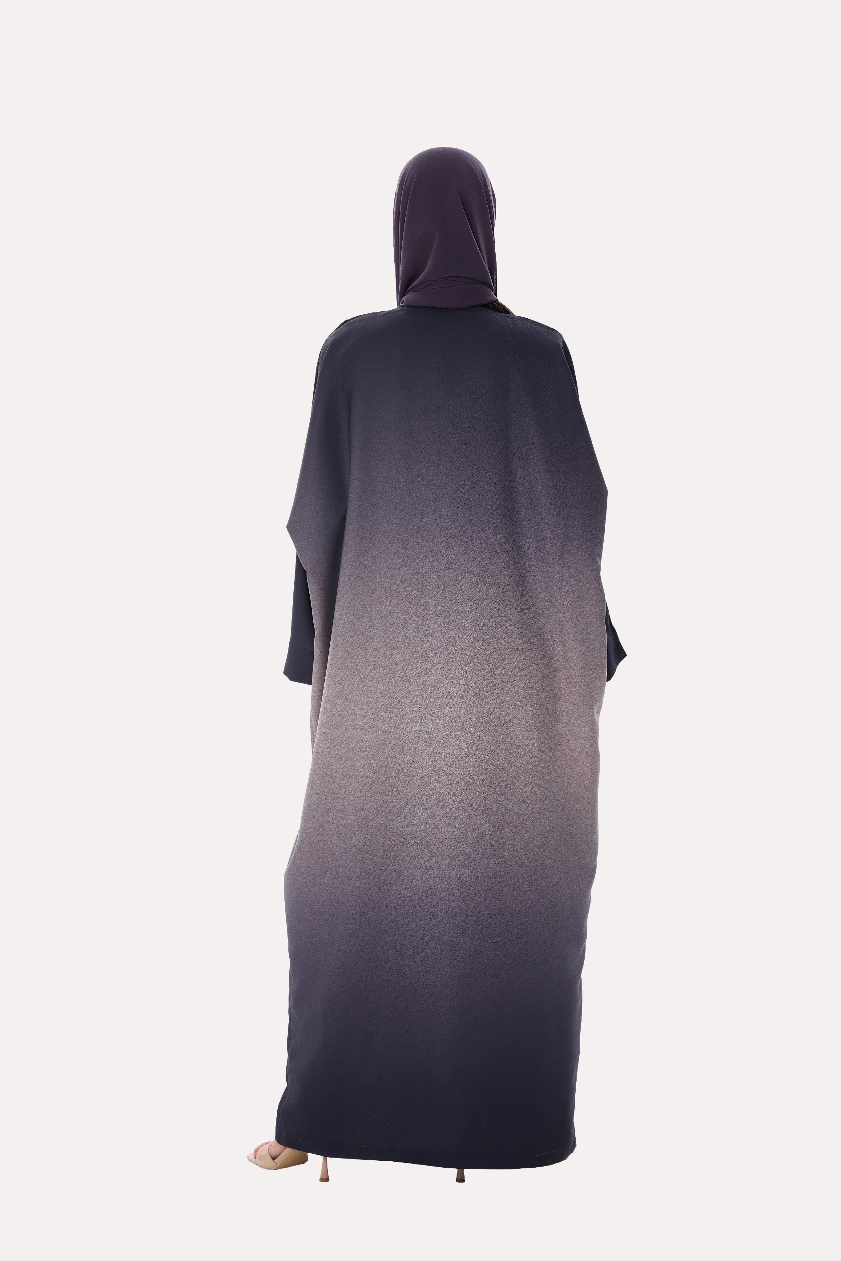 Classic Ombre Bisht Abaya
