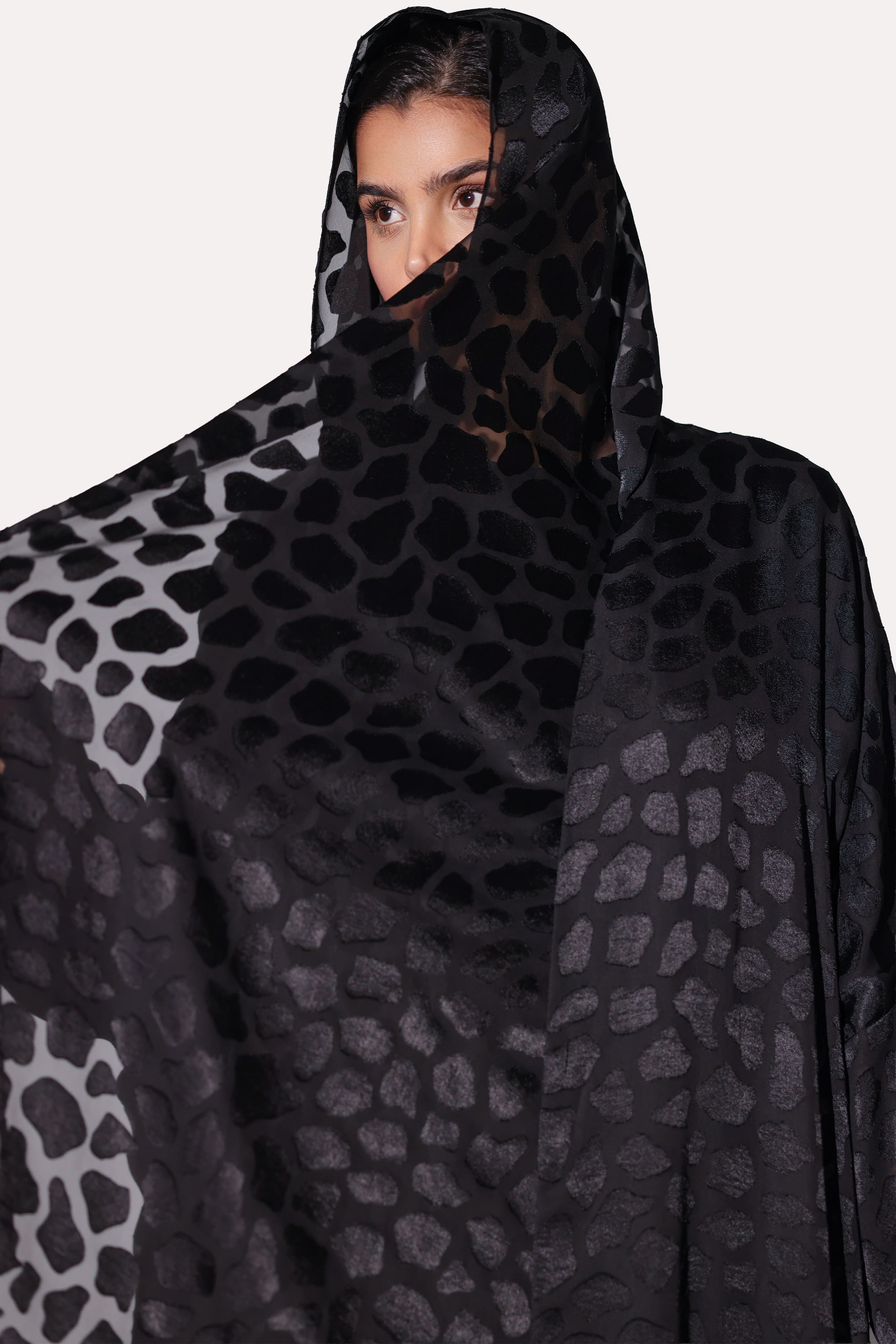 Leopard Dot Bisht Abaya