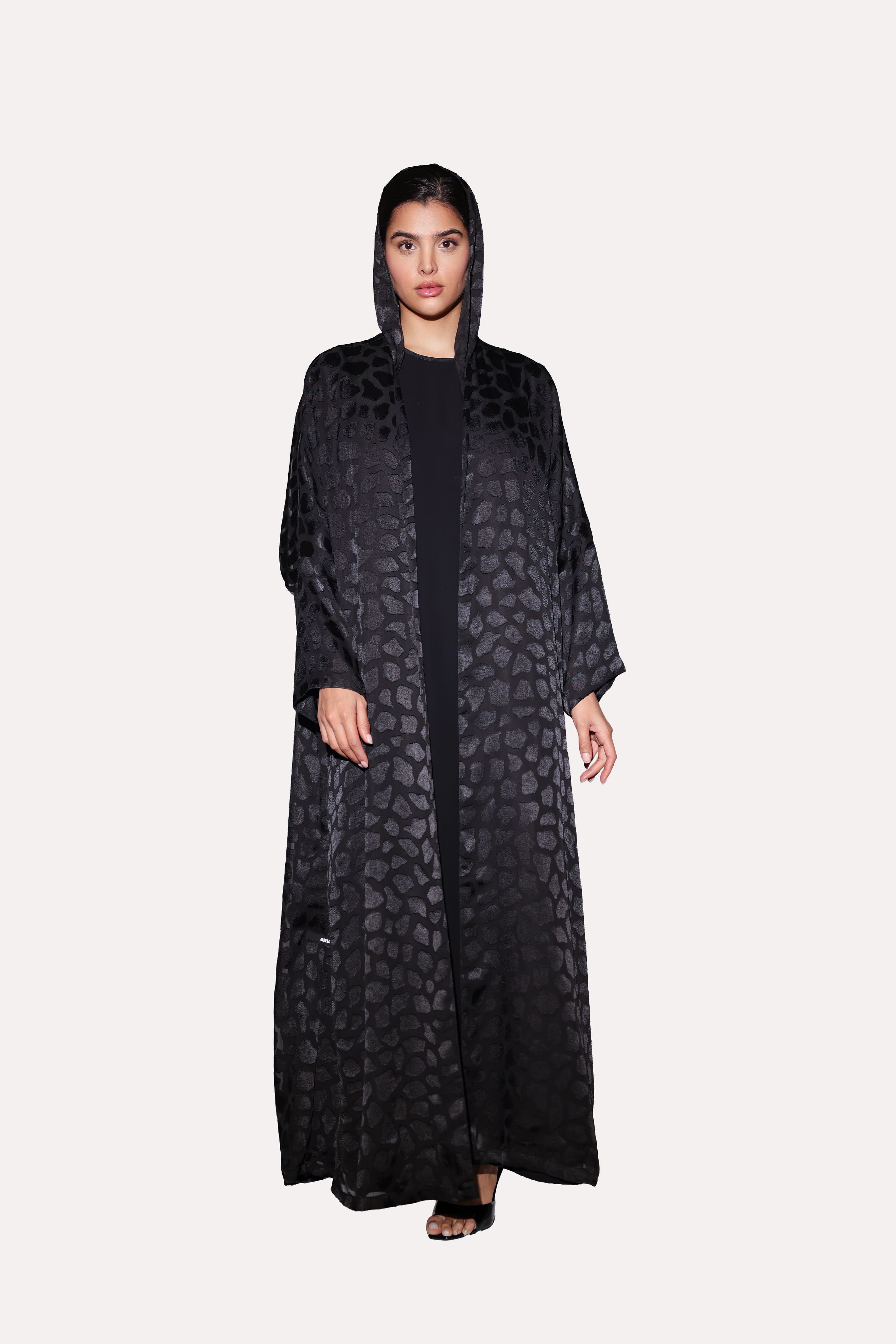 Leopard Dot Bisht Abaya