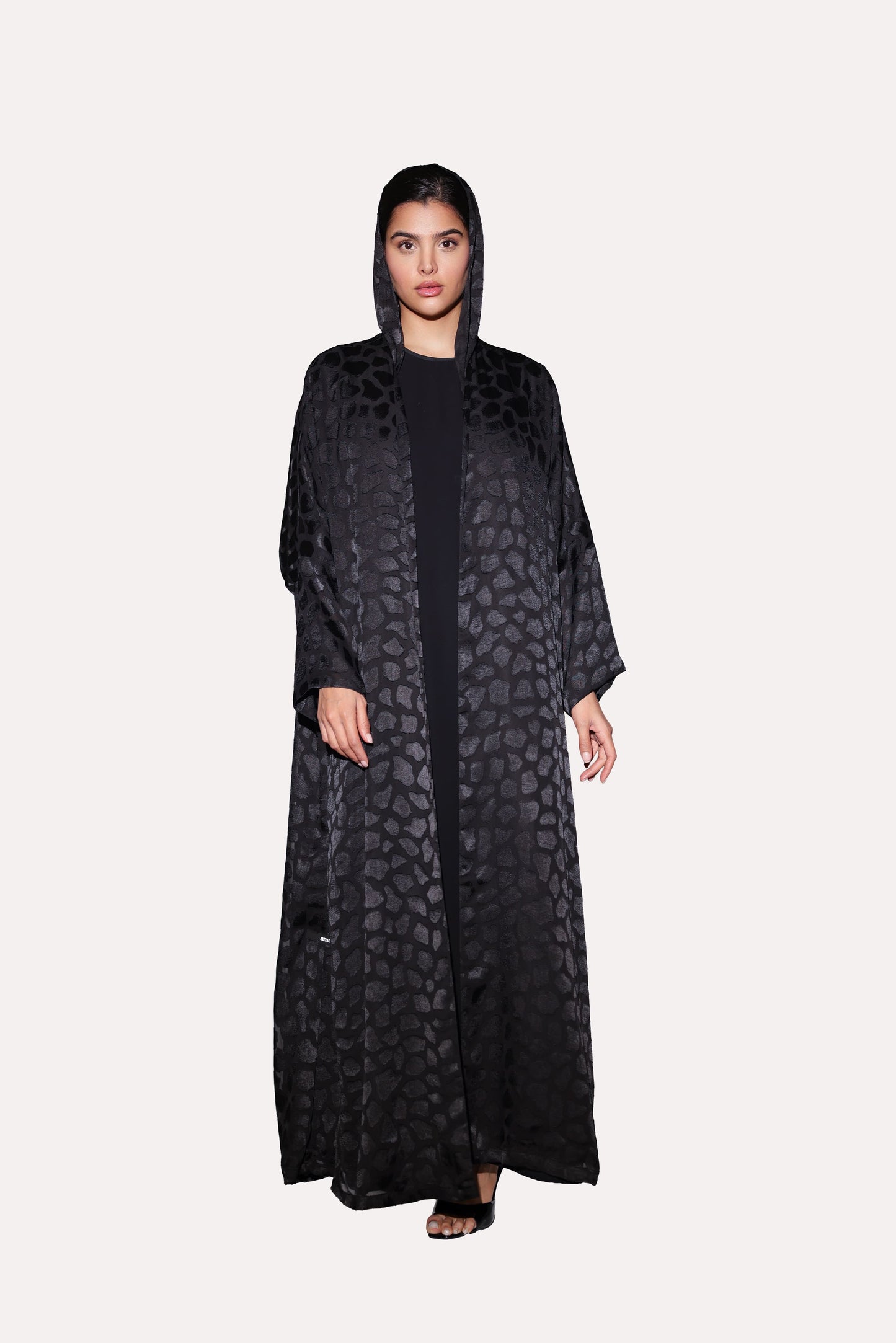 Leopard Dot Bisht Abaya