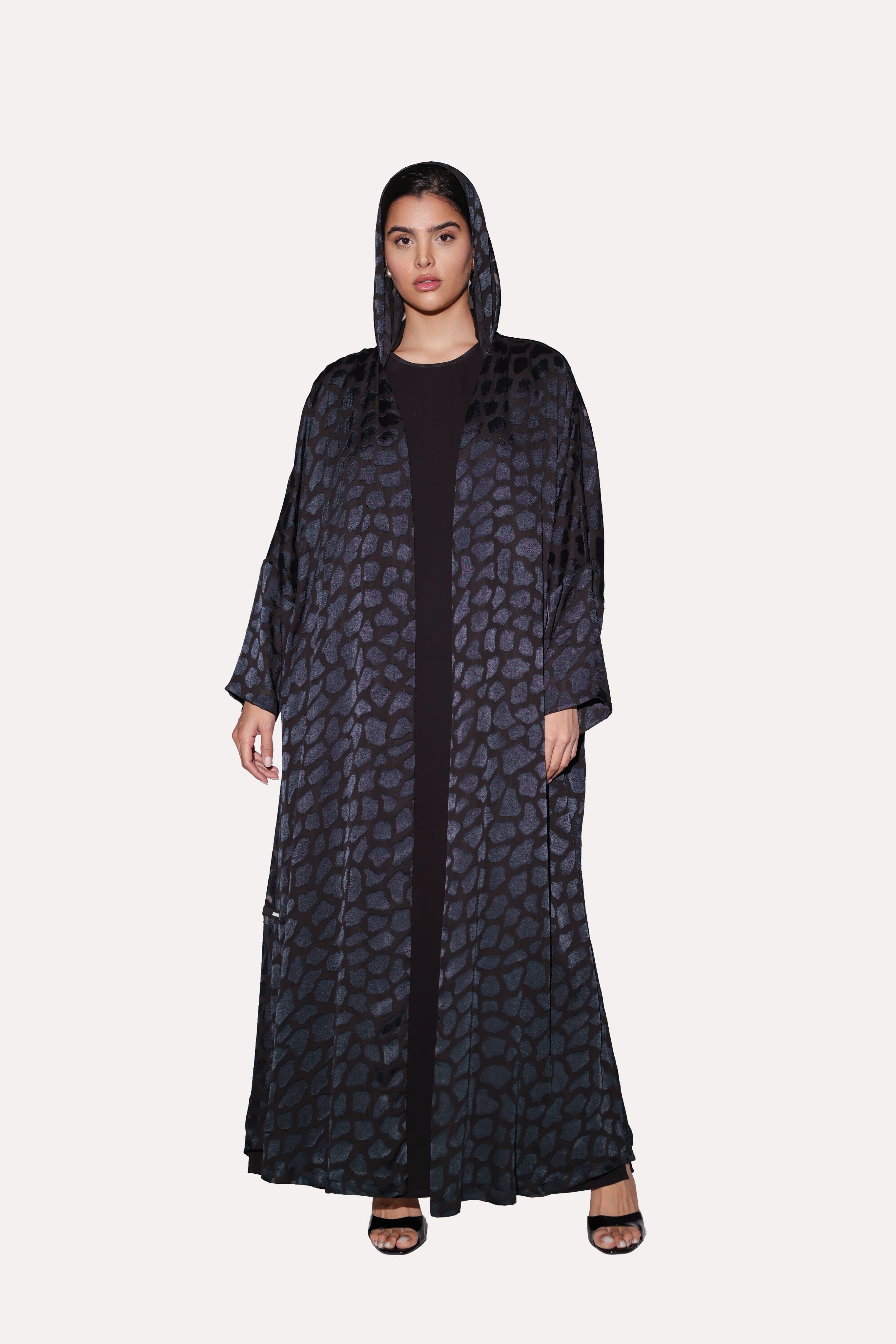 Leopard Dot Bisht Abaya