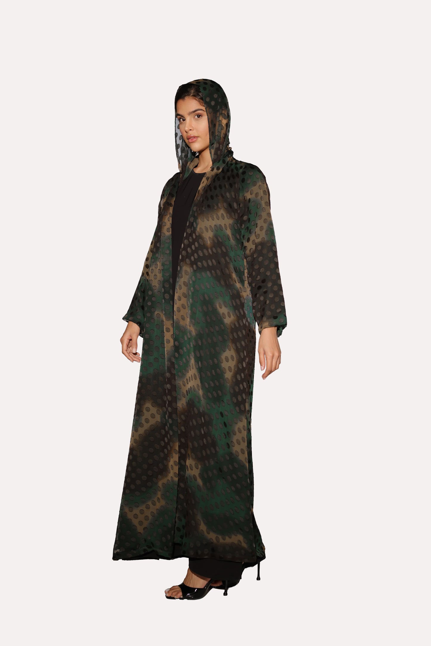 Polka Dot Edge Abaya