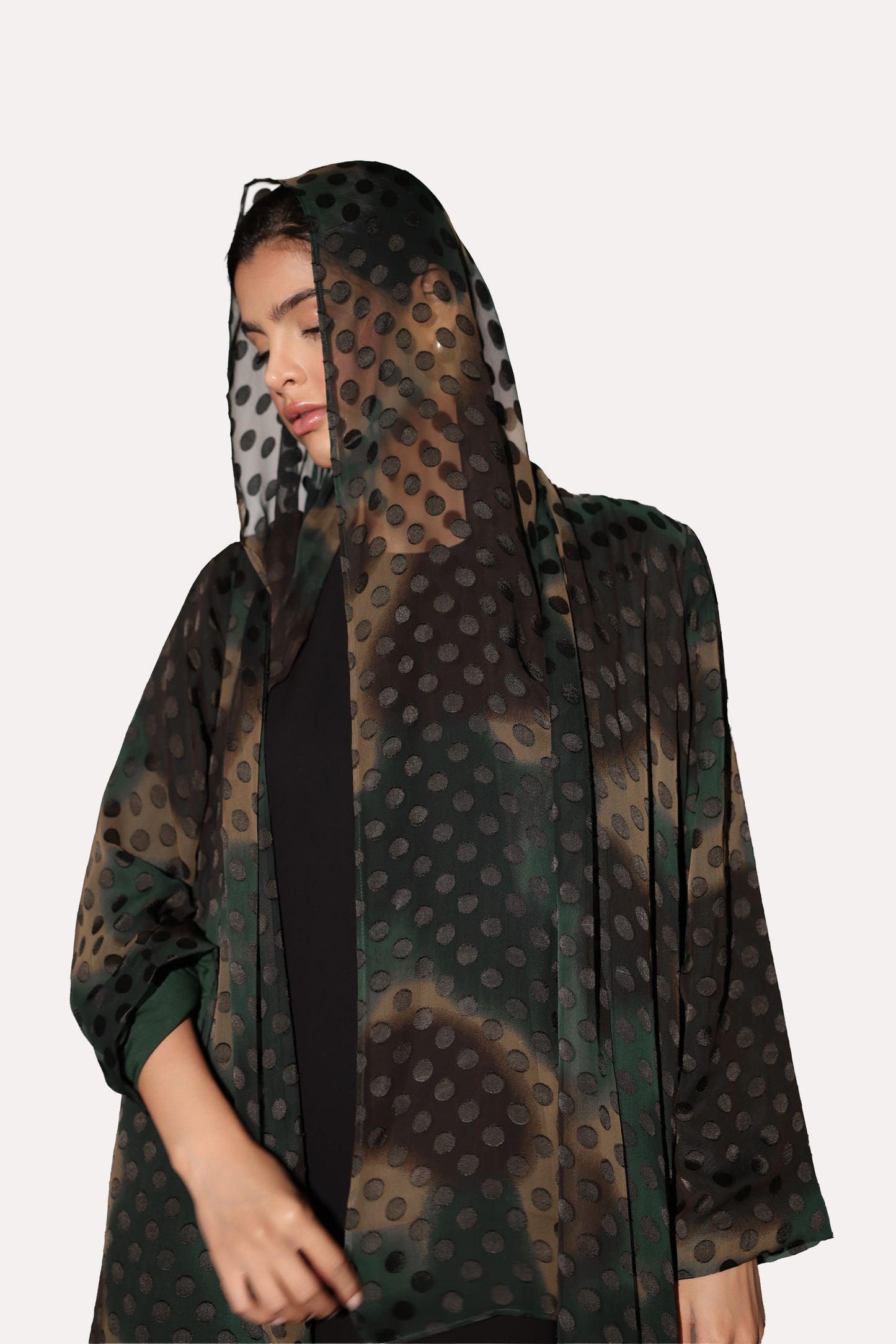 Polka Dot Edge Abaya