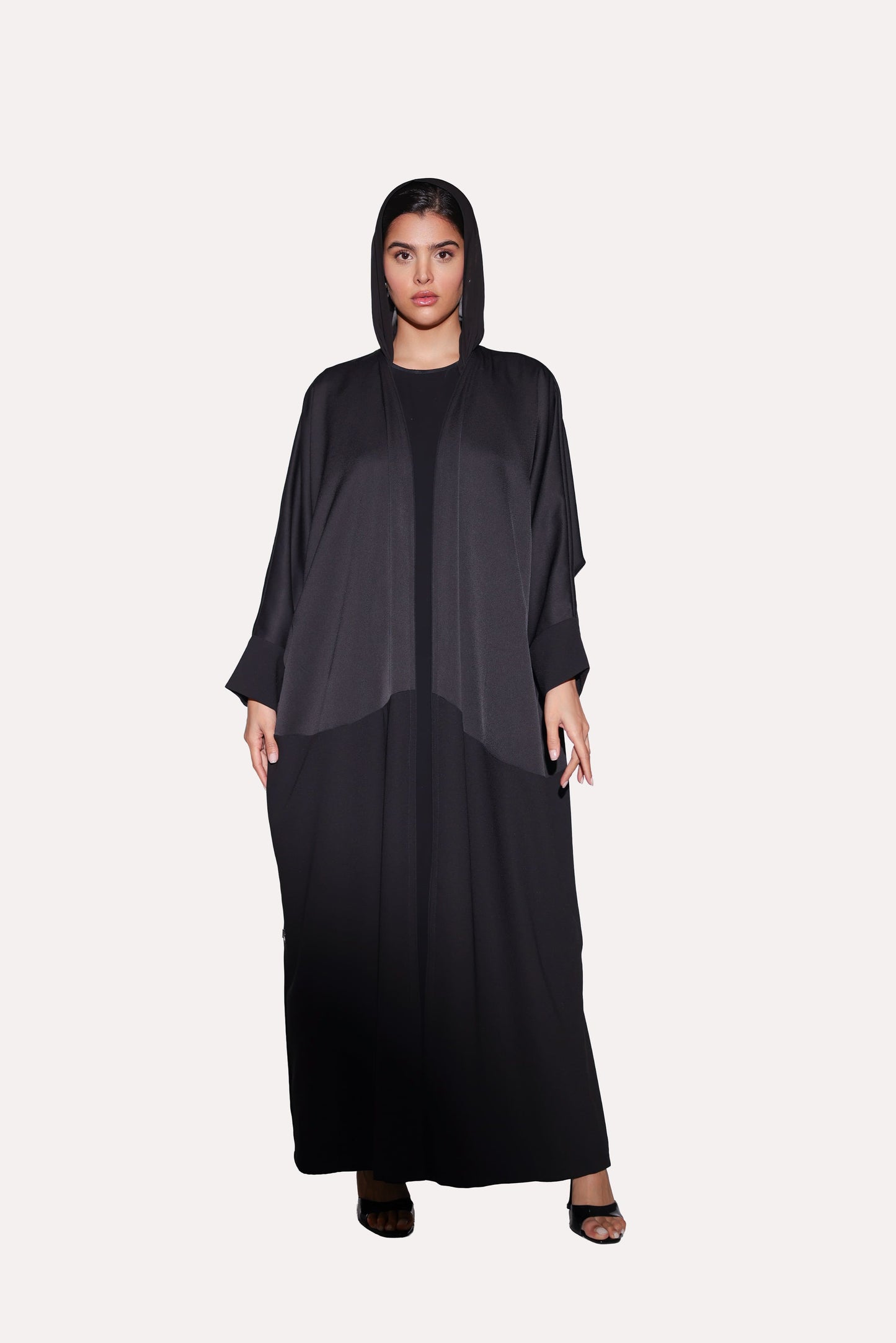 Reverse Bisht Abaya