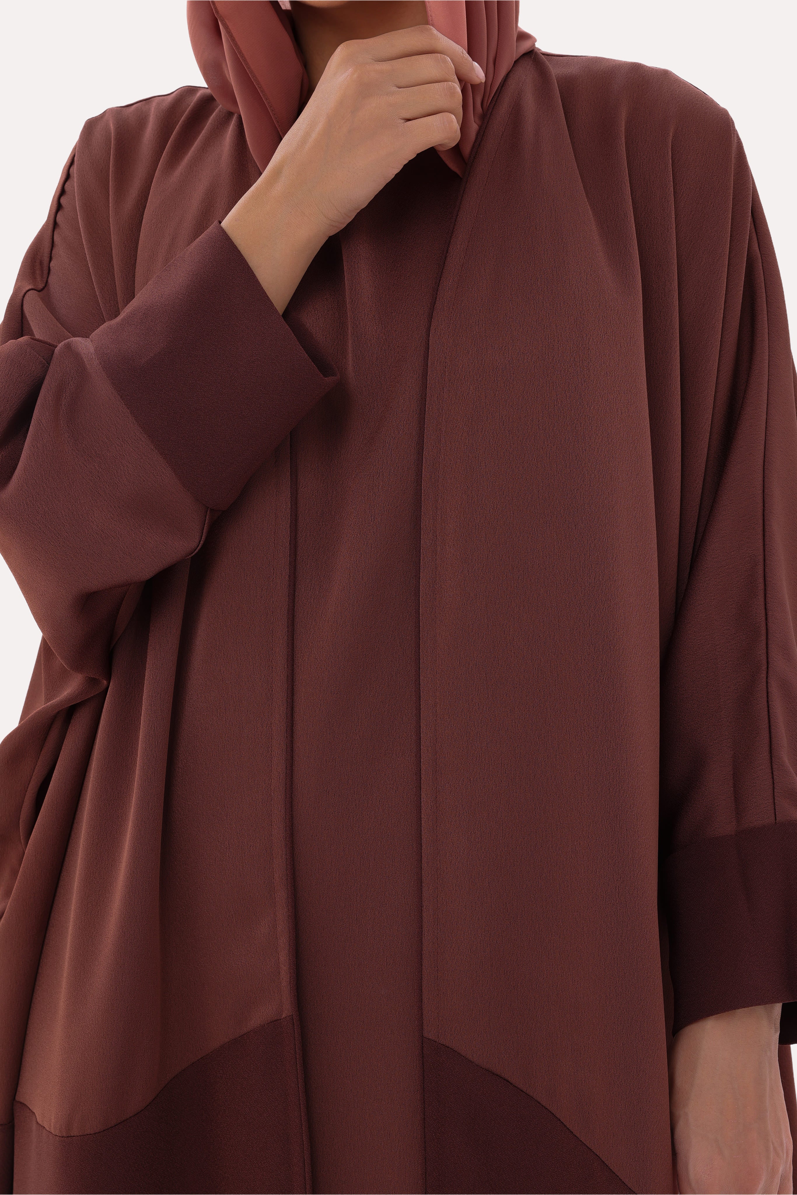 Reverse Bisht Abaya